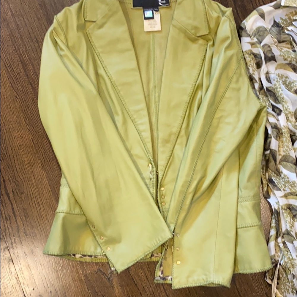 Jacket - Picture 2 of 3